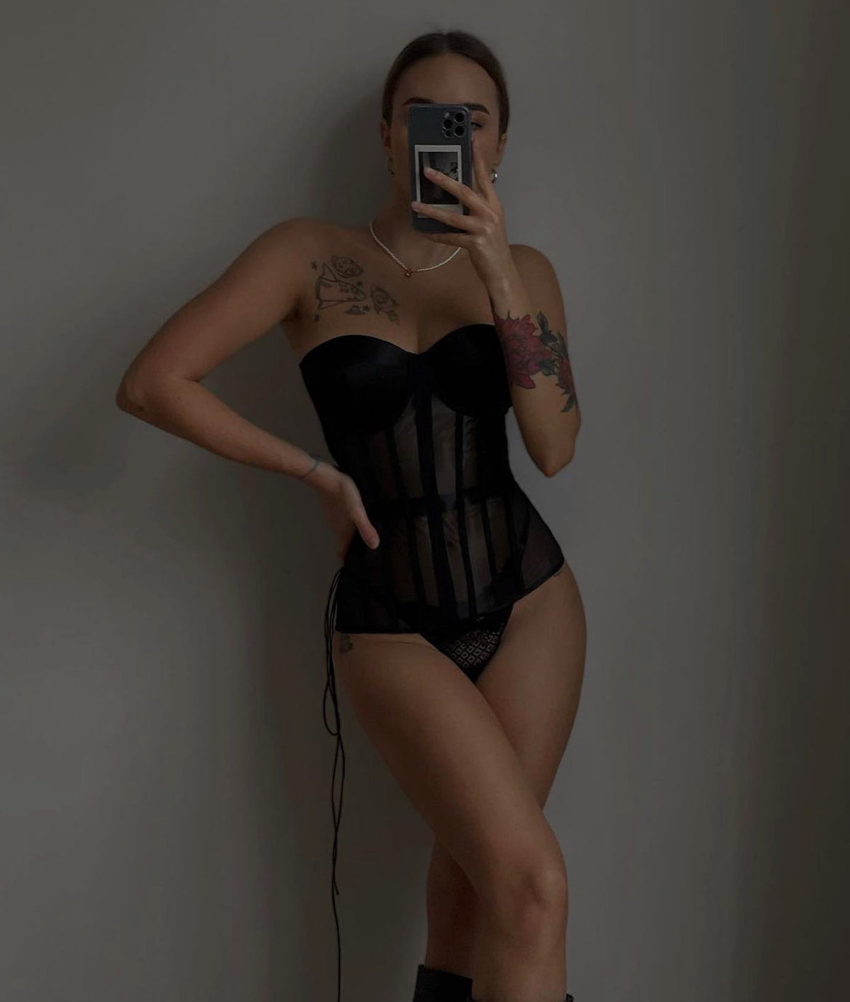 Charm Cupped Overbust Corset in Black