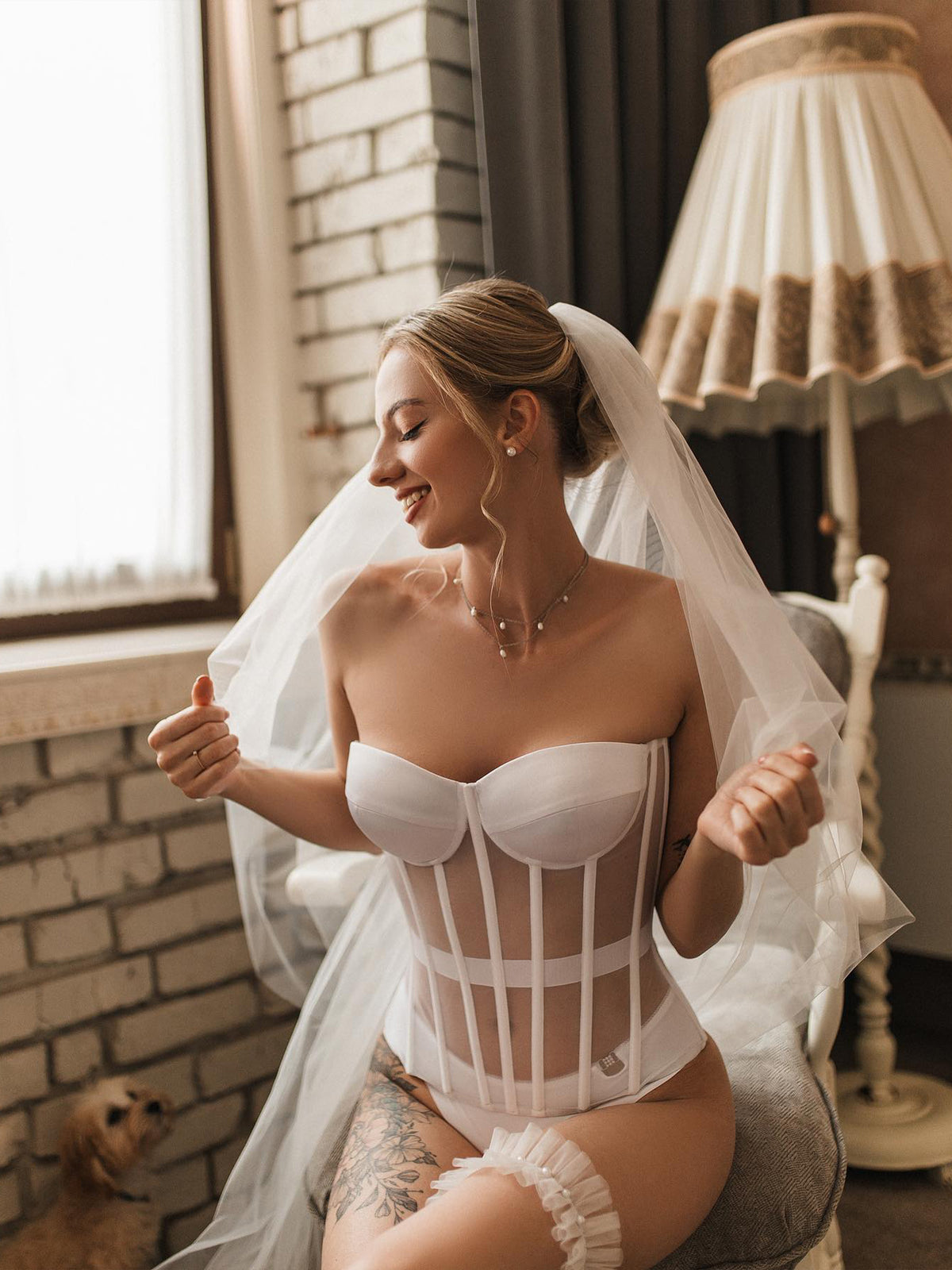 Charm Cupped Overbust Corset in White